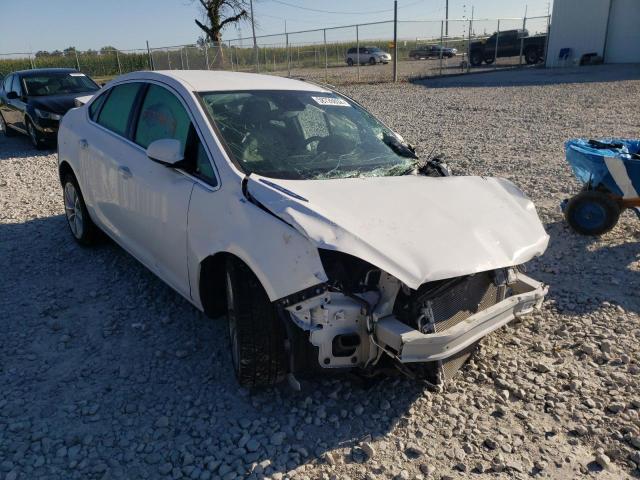 1G4PP5SK9E4133650 - 2014 BUICK VERANO WHITE photo 1