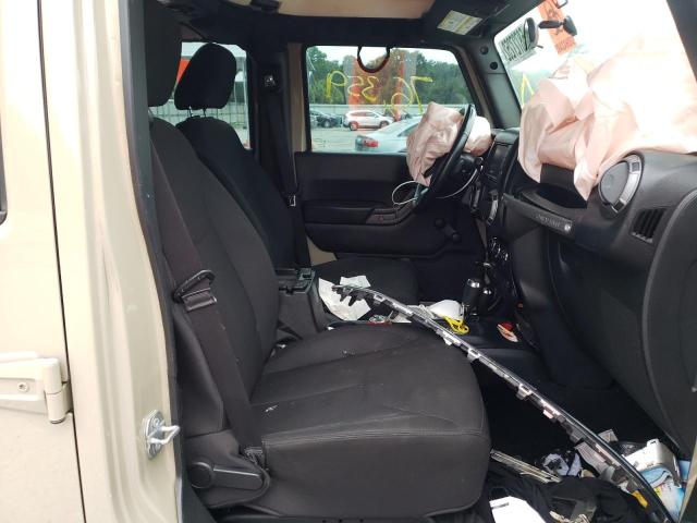 1C4BJWDG9HL669975 - 2016 JEEP WRANGLER U SPORT თაფლისფერი ფოტო 5