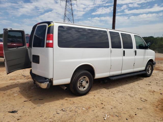 1GAZGPFG8H1217570 - 2017 CHEVROLET EXPRESS G3 LT WHITE photo 3