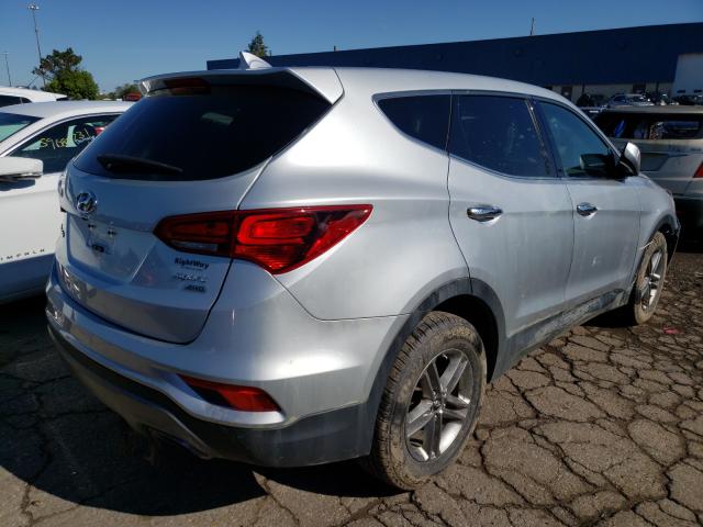 5XYZTDLB4HG453109 - 2017 HYUNDAI SANTA FE S SILVER photo 4