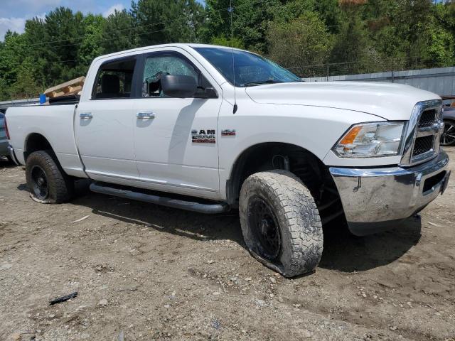 3C6TR5DT9JG411146 - 2018 RAM 2500 SLT Белый фото 4