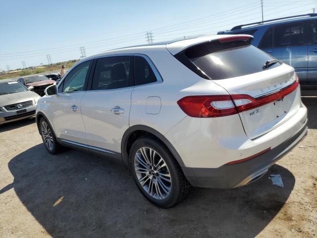 2LMPJ6LR0HBL13455 - 2017 LINCOLN MKX RESERVE WHITE photo 2