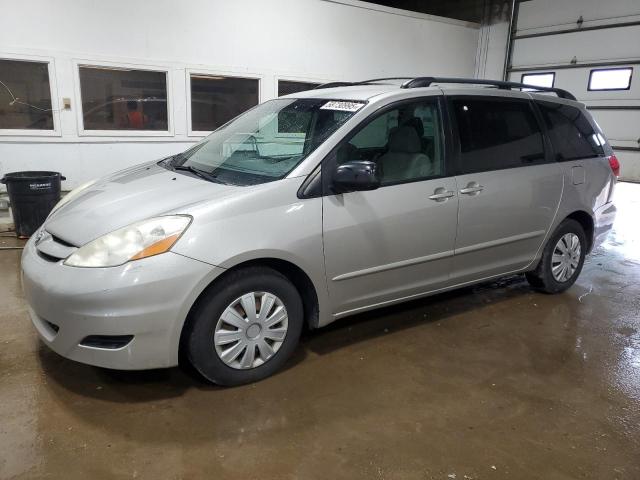 2008 TOYOTA SIENNA CE, 