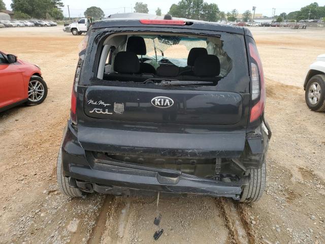 KNDJN2A26J7508211 - 2018 KIA SOUL BLACK photo 6