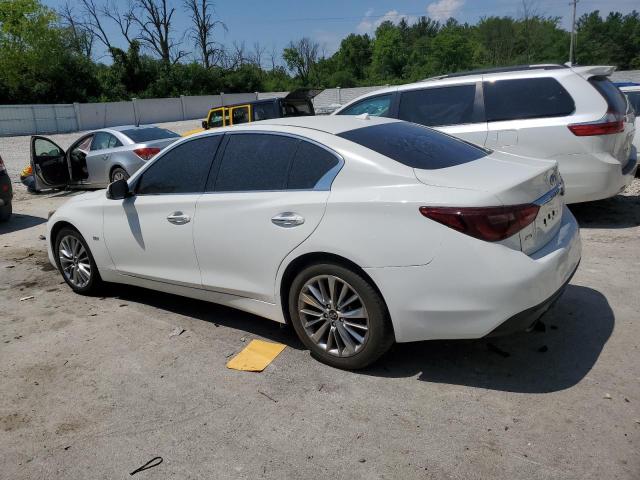 JN1EV7AR2JM442952 - 2018 INFINITI Q50 LUXE WHITE photo 2