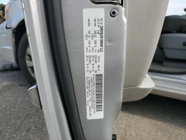 2A4RR5D14AR113755 - 2010 CHRYSLER TOWN & COU TOURING SILVER photo 13