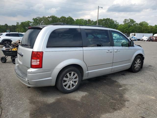 2A4RR5D14AR113755 - 2010 CHRYSLER TOWN & COU TOURING SILVER photo 3