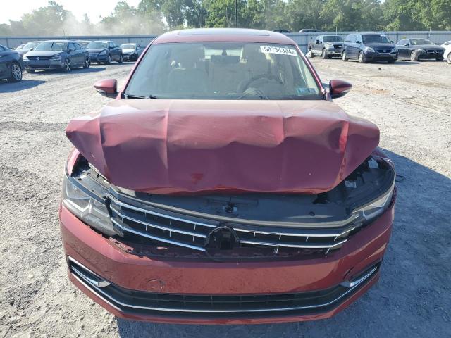 1VWLA7A35KC002417 - 2019 VOLKSWAGEN PASSAT WOLFSBURG RED photo 5