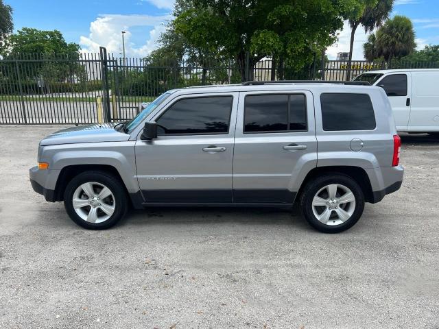 1C4NJPFB7HD103098 - 2017 JEEP PATRIOT LATITUDE SILVER photo 13