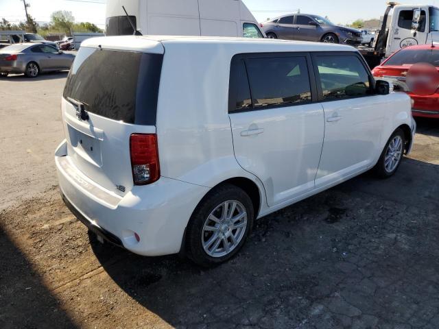 JTLZE4FE5FJ076565 - 2015 TOYOTA SCION XB 白色 照片 3
