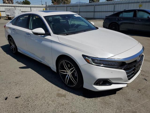 1HGCV2F9XNA009324 - 2022 HONDA ACCORD TOURING WHITE photo 4