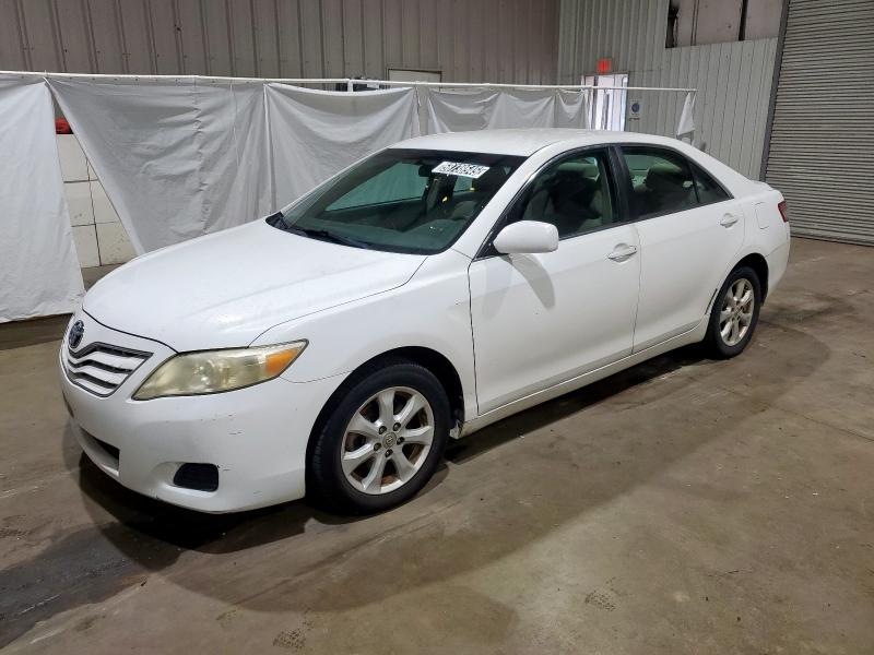 2011 TOYOTA CAMRY BASE, null