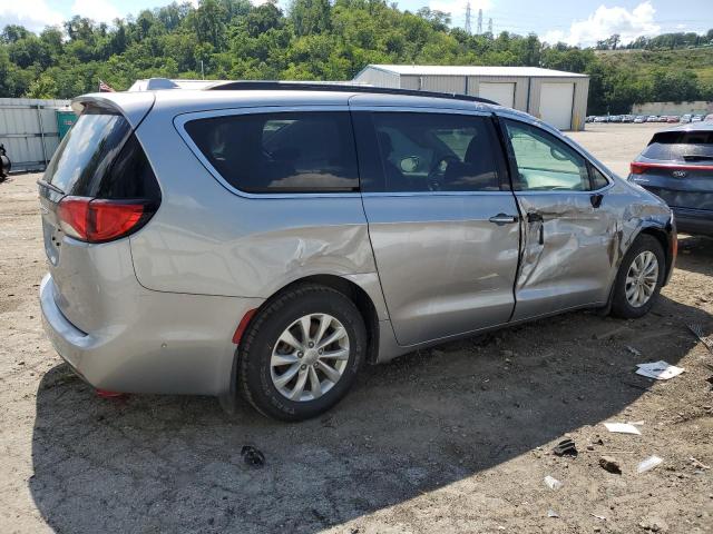 2C4RC1FG5KR532247 - 2019 CHRYSLER PACIFICA TOURING PLUS SILVER photo 3