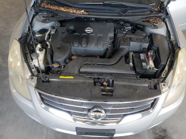 1N4AL2AP7CC132958 - 2012 NISSAN ALTIMA BASE SILVER photo 11