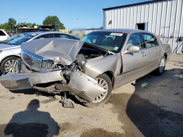 1LNHM81W73Y651085 - 2003 LINCOLN TOWN CAR EXECUTIVE TAN photo 1