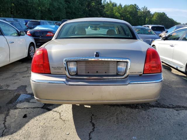 1LNHM81W73Y651085 - 2003 LINCOLN TOWN CAR EXECUTIVE TAN photo 6