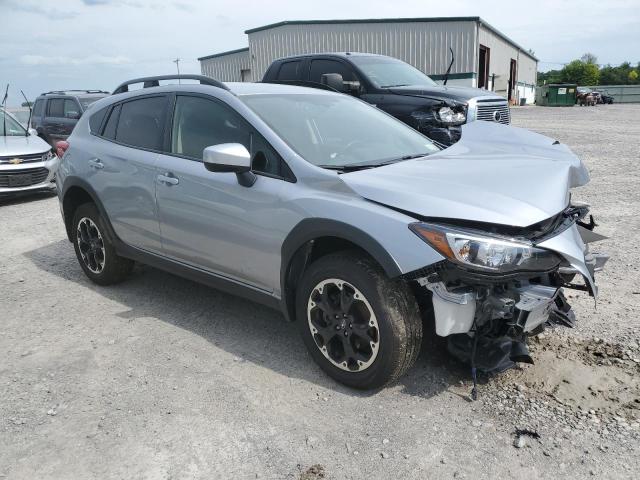 JF2GTAPC7P8260842 - 2023 SUBARU CROSSTREK PREMIUM SILVER photo 4