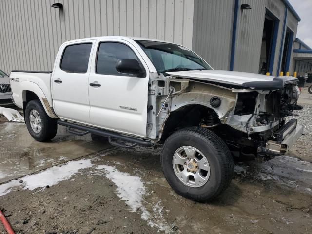 3TMJU4GN2EM169152 - 2014 TOYOTA TACOMA DOUBLE CAB PRERUNNER WHITE photo 4