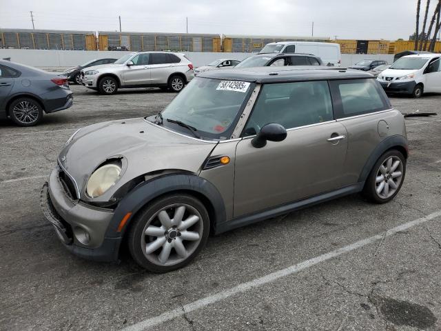 2013 MINI COOPER, 