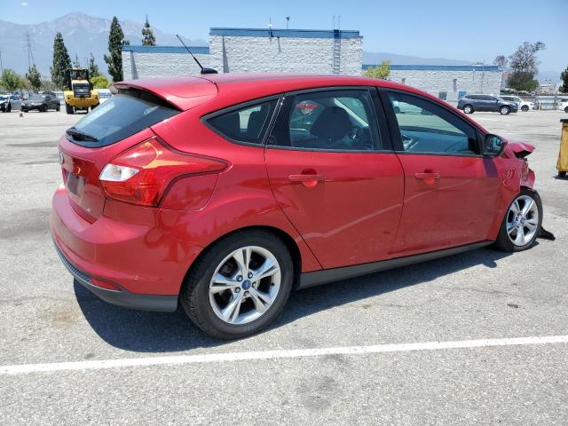 1FAHP3K20CL425743 - 2012 FORD FOCUS SE RED photo 3