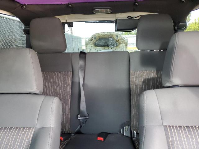 1C4BJWEG4CL120370 - 2012 JEEP WRANGLER U SAHARA BLACK photo 10