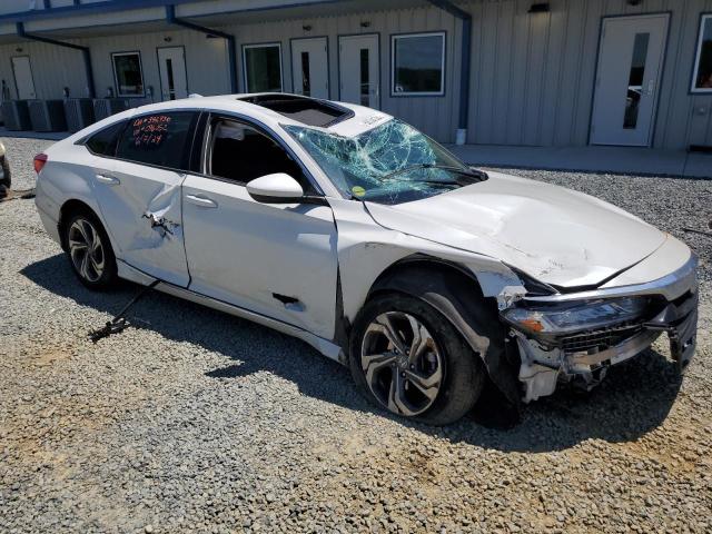 1HGCV1F46KA096052 - 2019 HONDA ACCORD EX WHITE photo 4