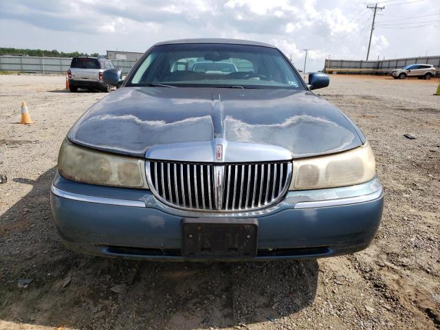 1LNHM81W01Y668811 - 2001 LINCOLN TOWN CAR EXECUTIVE BLUE photo 5