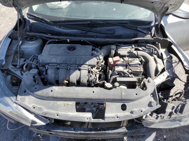 3N1AB7AP2JY297771 - 2018 NISSAN SENTRA S Argent photo 11