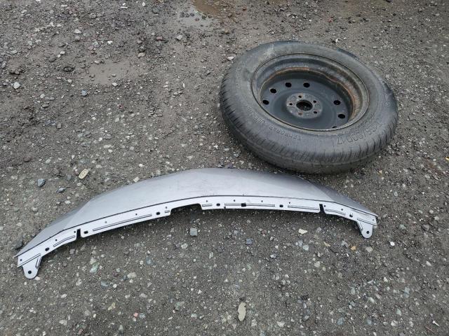 5XYZT3LB6JG550862 - 2018 HYUNDAI SANTA FE S BLUE photo 13