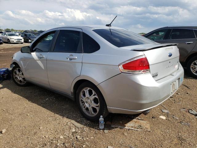 1FAHP36N29W204706 - 2009 FORD FOCUS SES SILVER photo 2