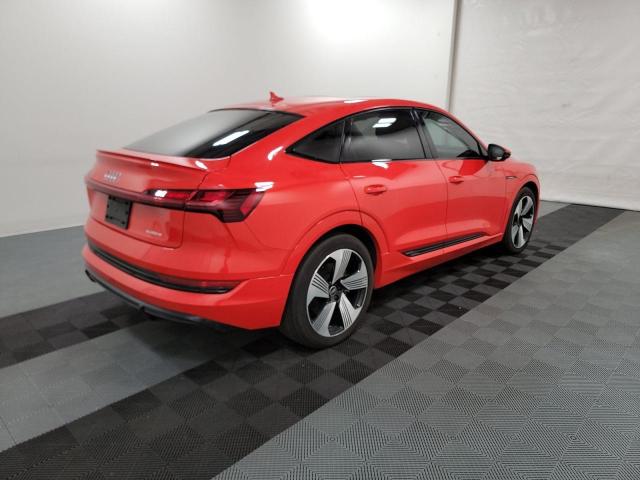 WA13AAGEXMB030421 - 2021 AUDI E-TRON SPORTBACK PRESTIGE RED photo 4