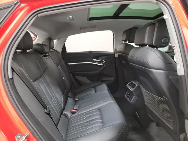 WA13AAGEXMB030421 - 2021 AUDI E-TRON SPORTBACK PRESTIGE RED photo 6