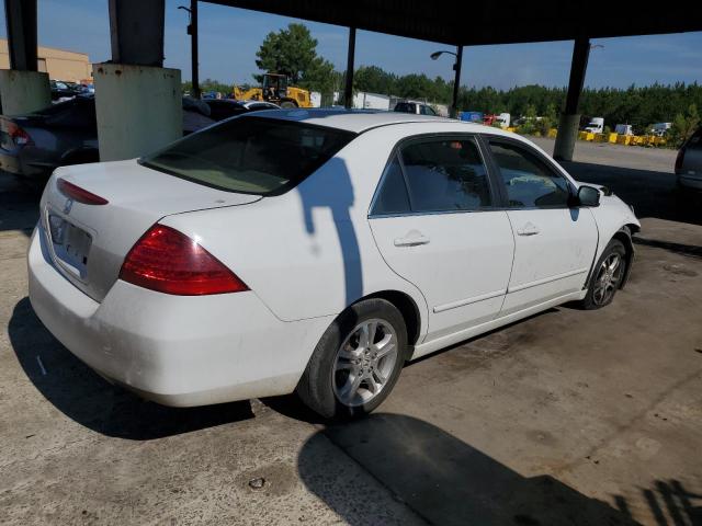 1HGCM56807A098657 - 2007 HONDA ACCORD EX WHITE photo 3