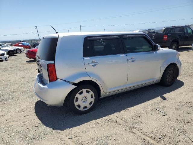 JTLKE50E081022349 - 2008 TOYOTA SCION XB SILVER photo 3