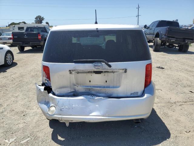 JTLKE50E081022349 - 2008 TOYOTA SCION XB SILVER photo 6