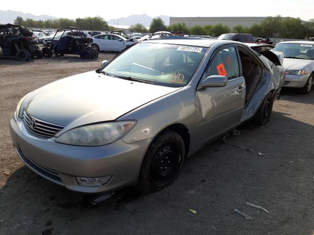 4T1BE32K55U948142 - 2005 TOYOTA CAMRY LE GRAY photo 2