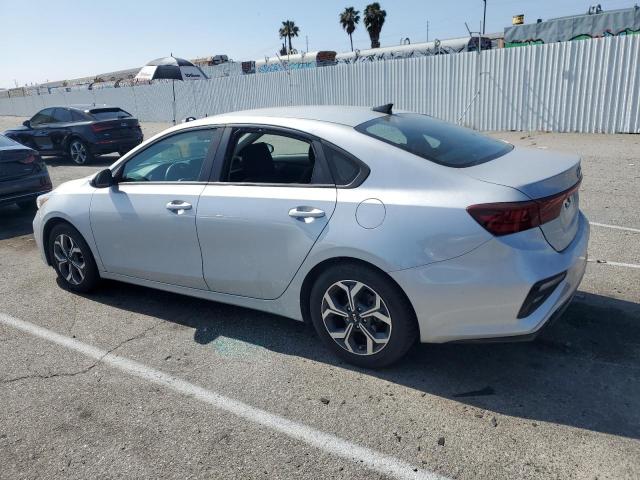 3KPF24AD9KE084004 - 2019 KIA FORTE FE SILVER photo 2