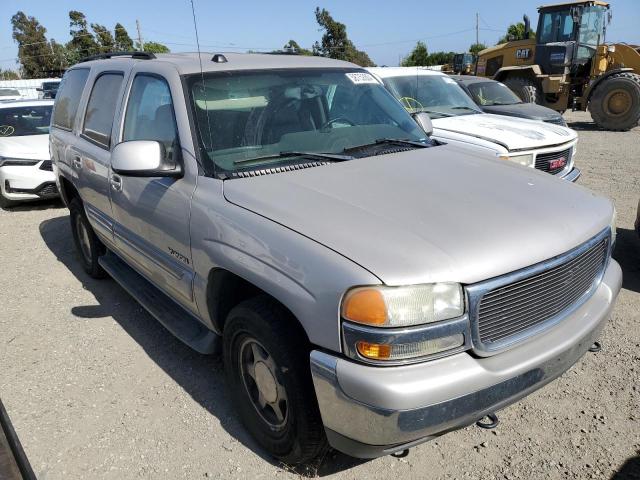 1GKEK13T34J288158 - 2004 GMC YUKON SILVER photo 4