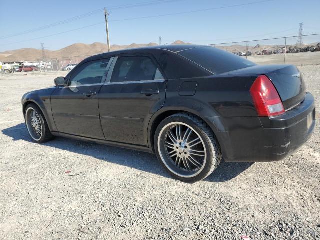 2C3KA43R16H484471 - 2006 CHRYSLER 300 BLACK photo 2