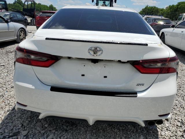 4T1T11AK0PU764820 - 2023 TOYOTA CAMRY SE NIGHT SHADE WHITE photo 6