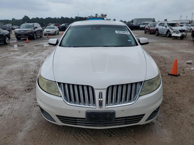 1LNHL9DRXBG607536 - 2011 LINCOLN MKS WHITE photo 5