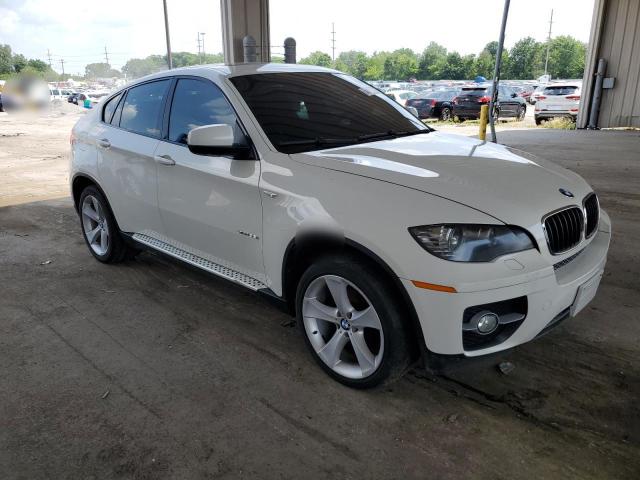 5UXFG2C53BLX08543 - 2011 BMW X6 XDRIVE35I WHITE photo 4