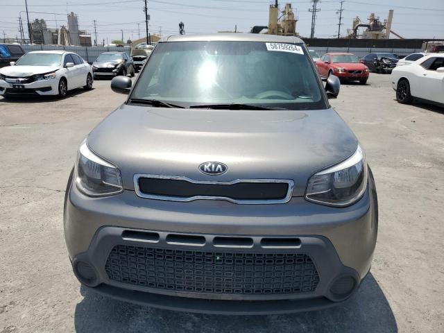 KNDJN2A21F7232639 - 2015 KIA SOUL GRAY photo 5