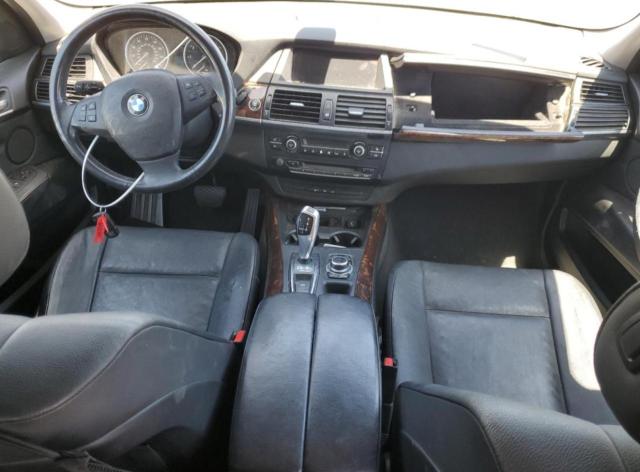 5UXFE4C55AL383569 - 2010 BMW X5 XDRIVE30I 银色 照片 8