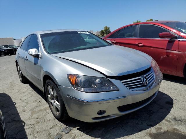 JH4KB16545C015973 - 2005 ACURA RL SILVER photo 4