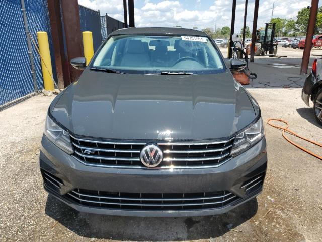 1VWDT7A31HC057079 - 2017 VOLKSWAGEN PASSAT R-LINE Grau Foto 5