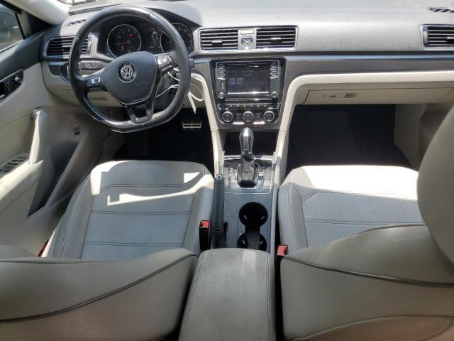 1VWDT7A31HC057079 - 2017 VOLKSWAGEN PASSAT R-LINE Grau Foto 8