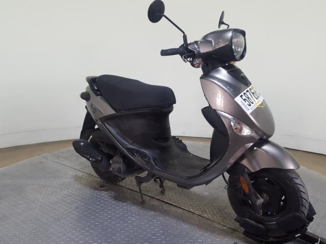 RFVPAC201H1018206 - 2017 GENUINE SCOOTER CO. BUDDY 125  photo 2