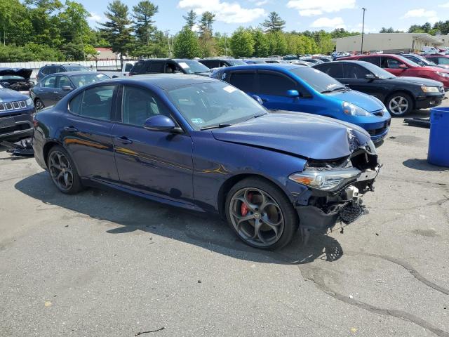 ZARFAEEN4H7548942 - 2017 ALFA ROMEO GIULIA TI Q4 BLUE photo 4