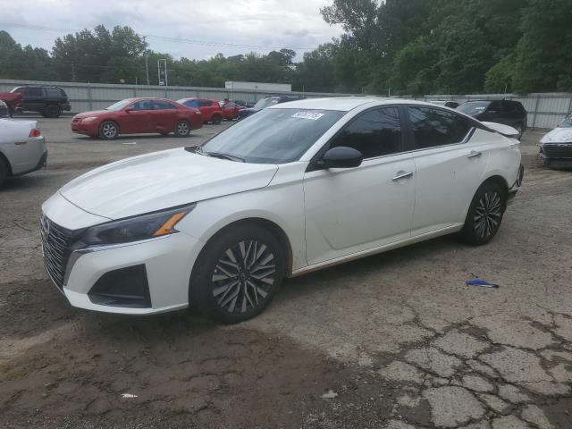 2024 NISSAN ALTIMA SV, 